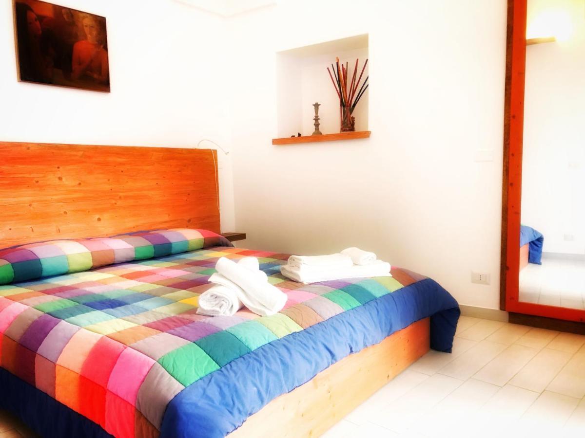Palazzo Salia Bed and Breakfast Lecce Exteriör bild